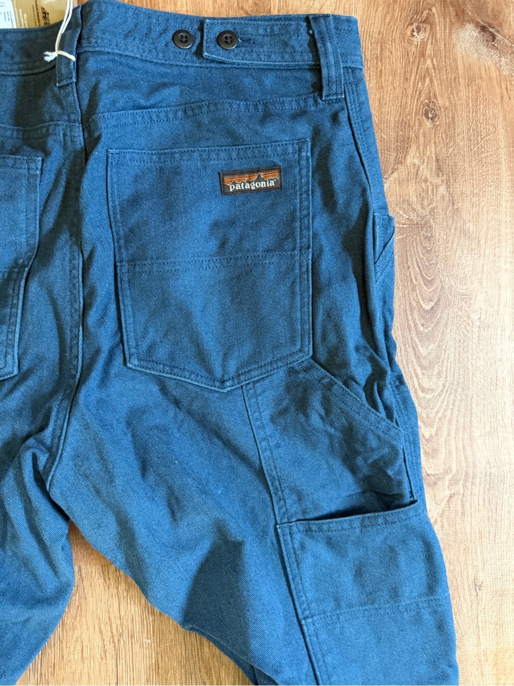 Patagonia Women’s Workwear Pants Barrel Leg Button Cuff